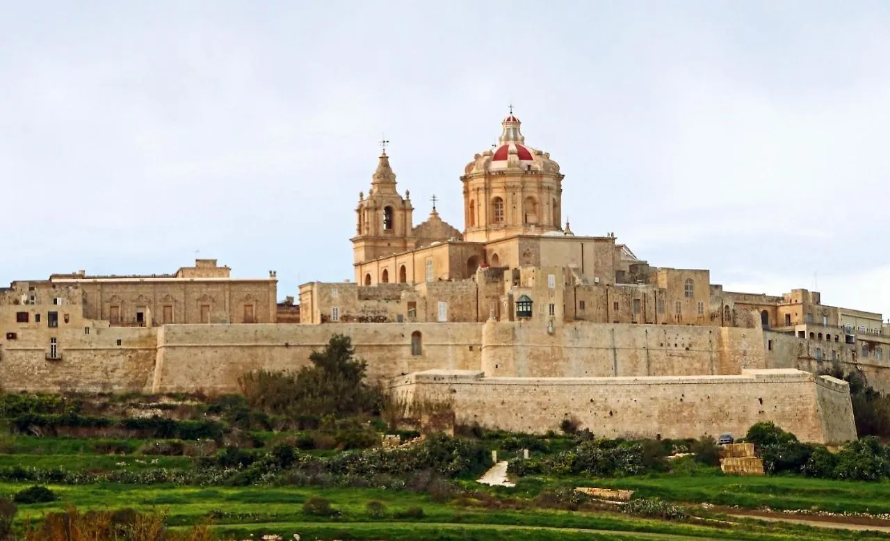 Cosy 1Br Apartment In Central St Julian'S San Giuliano Malta