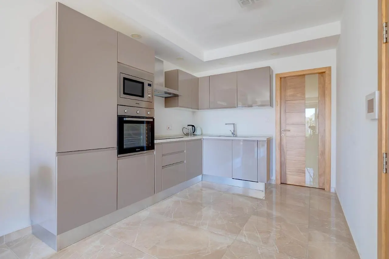 Cosy 1Br Apartment In Central St Julian'S San Giuliano