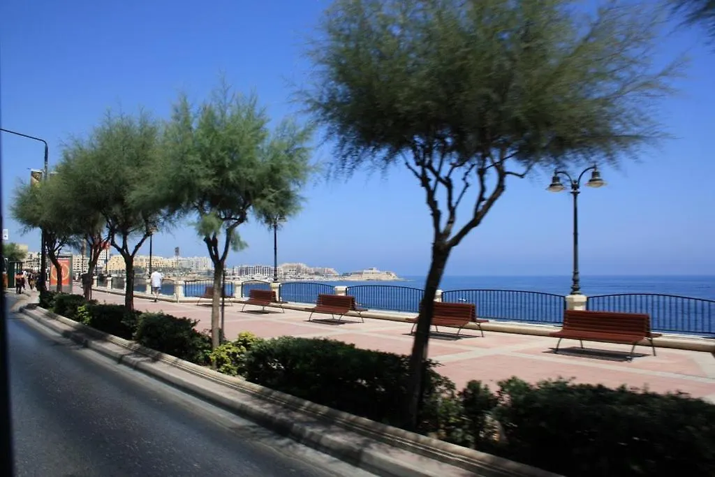Cosy 1Br Apartment In Central St Julian'S Saint Julian's 0*,